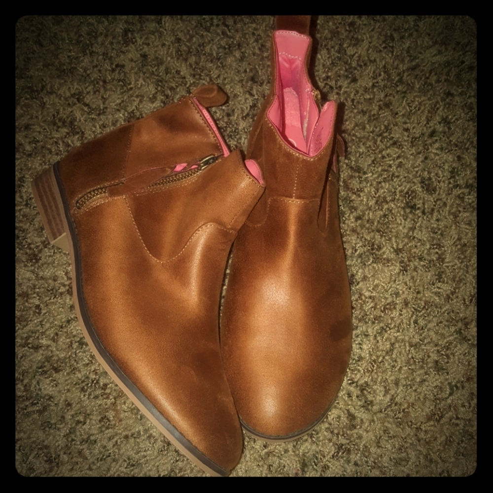 Cat and jack Boots